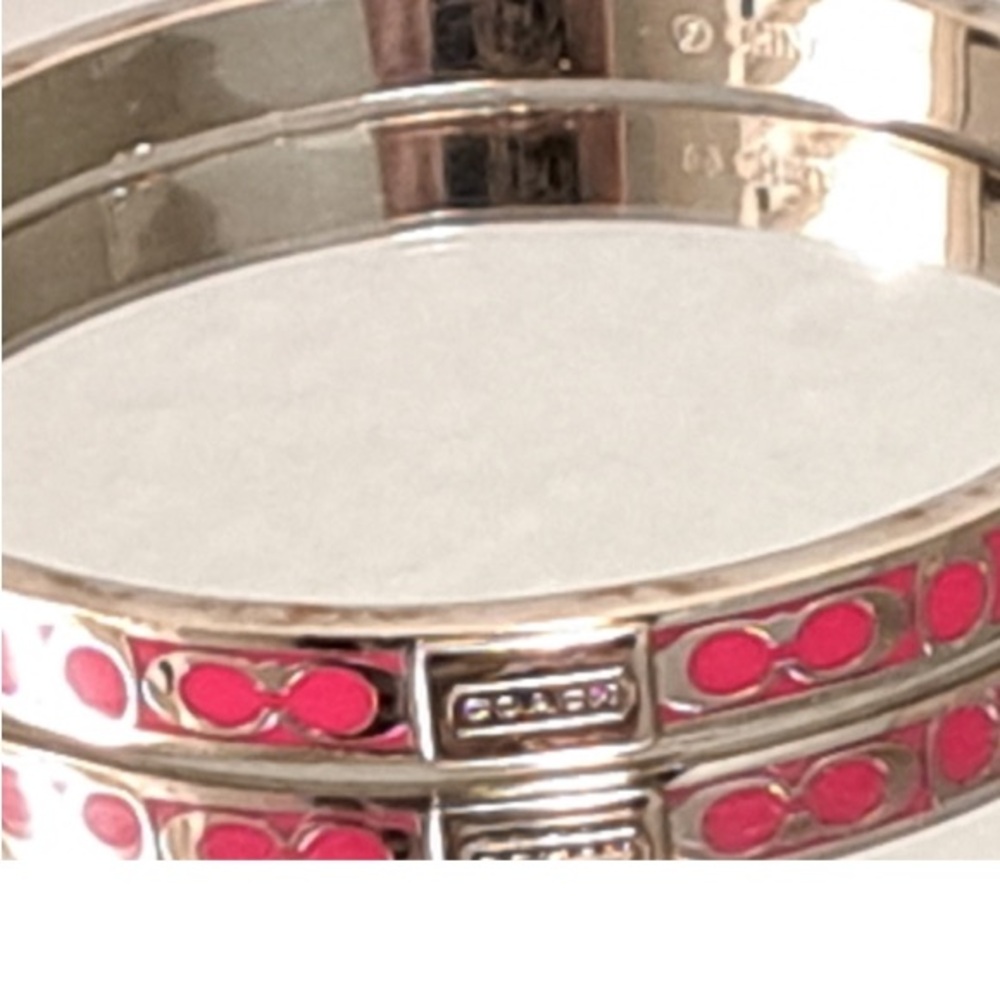 Coach Signature C Bangle Bracelet & Earrings - Silver and Pink - EUC - Picture 10 of 16